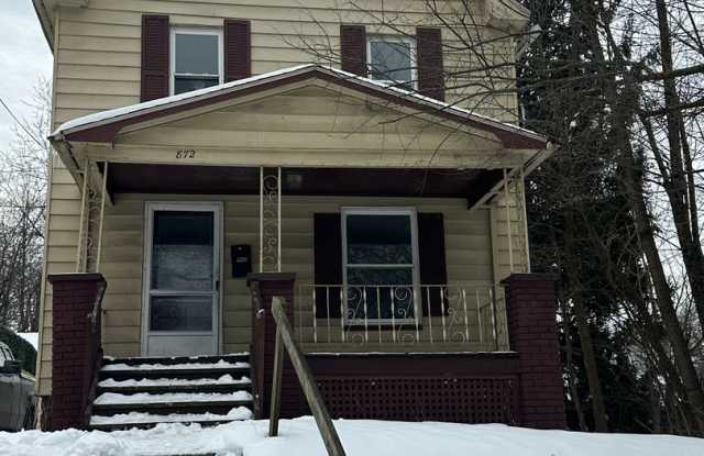 3bd Single Family Akron Cash Pay