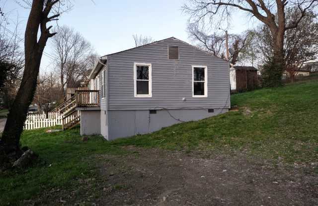 1936 Massachusetts Ave