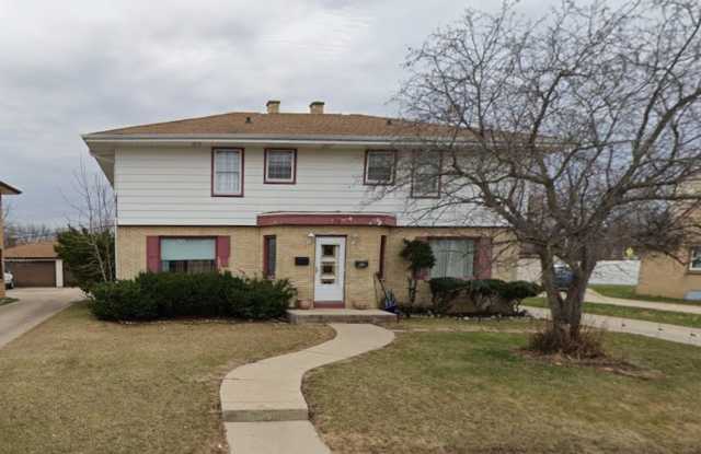 7221 W. Tripoli Ave - East