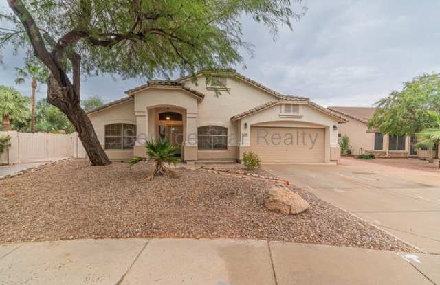 2143 S Bahama Dr