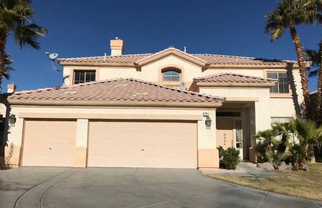 70 CASTLE CREEK CT - 70 Castle Creek Court, Spring Valley, NV 89148