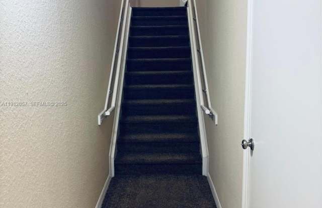 Photo of 8261 SW 25th Ct