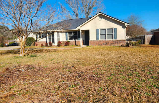 North Columbus 3 Bedrooms 2 Baths fenced