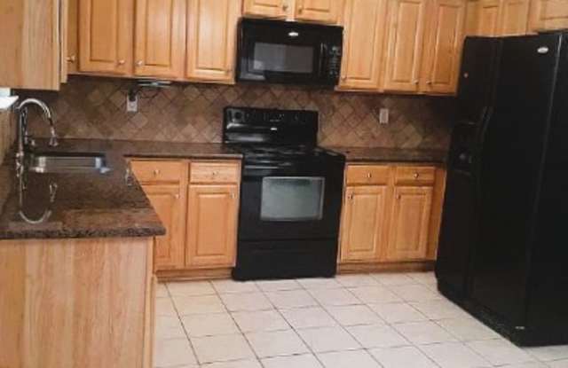 265 Oxmoor Place