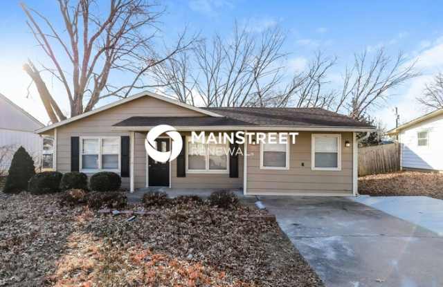 Photo of 319 Holiday Drive