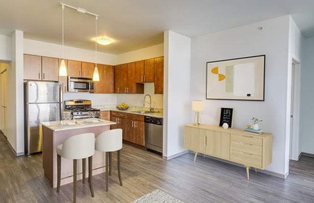 1368 Lasalle Ave Unit D21