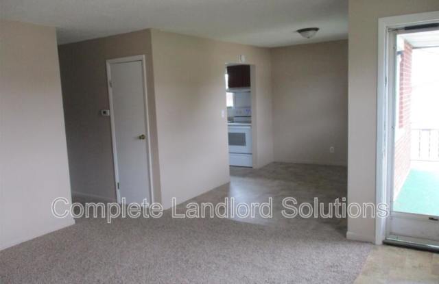 5921/5923 East Braddock Avenue