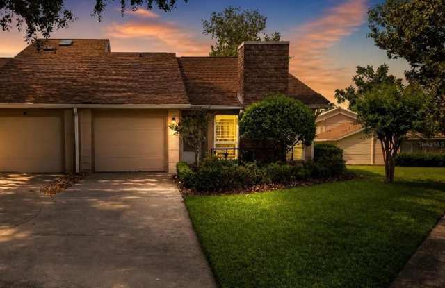 2321 SE 19TH Circle