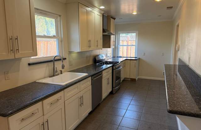 Updated 3 Bedroom 1 Bath Home in Desirable Santa Clara Location!
