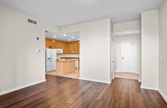 Photo of 4875 S Monaco St #406