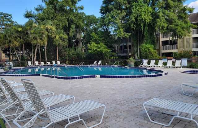 4023 VERSAILLES DRIVE