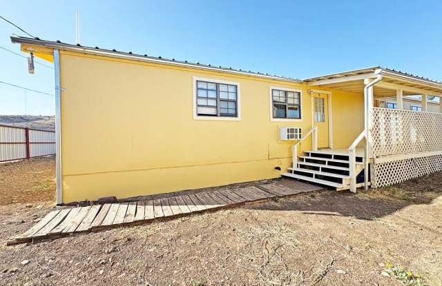 Photo of 408 W Holland Avenue unit: C