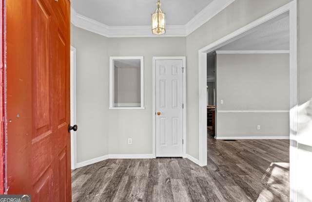 255 Woodstream Drive