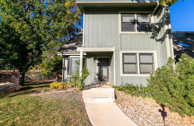 8 Benthaven - 8 Benthaven Place, Boulder, CO 80305