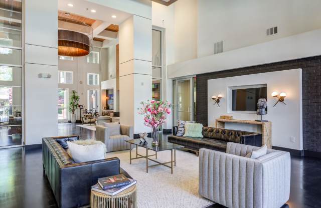 The Everly at Historic Franklin