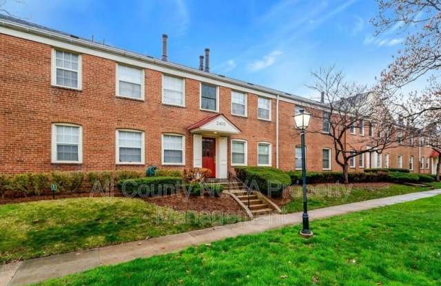 2405 Arlington Blvd.