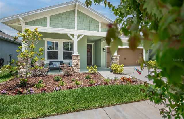 6268 ROADSTEAD COURT