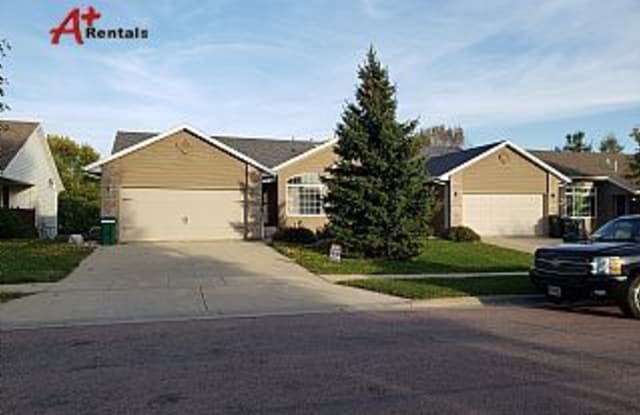 4308 South Key Avenue - 4308 South Key Avenue, Sioux Falls, SD 57106