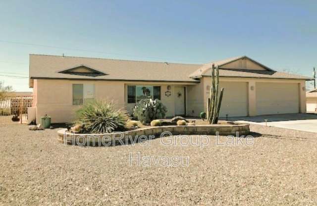 3640 Breakwater Dr - 3640 Breakwater Drive, Lake Havasu City, AZ 86406