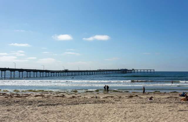 *OPEN HOUSE: 9/6 1:30-2:30PM* Charming Ocean Beach Attached Cottage with Parking