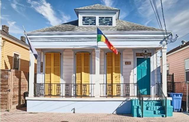 Photo of 1813 TOURO Street