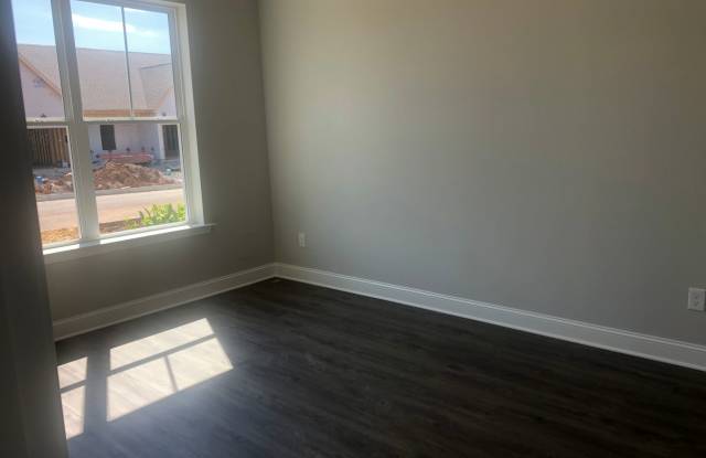 2-Bedroom Townhome, AVAILABLE NOW!