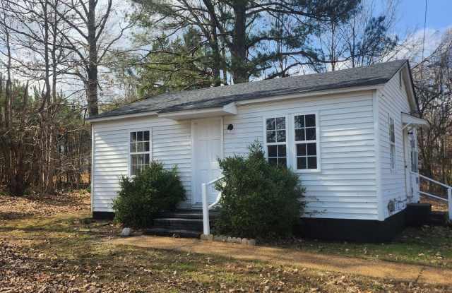 1119 S Washington Ave, Brownsville TN