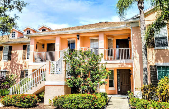 Photo of ANNUAL UNFURNISHED 2 bed 2 bath ground floor water front condo in Bradenton