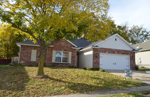 2109 LIMESTONE AVE - 2109 Limestone Avenue, Columbia, MO 65203