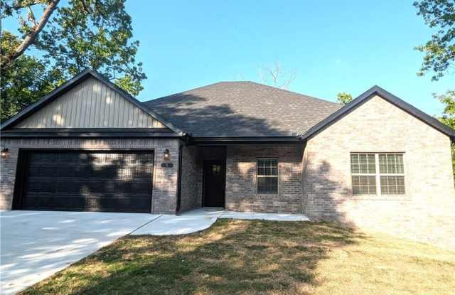5 Dunston  LN