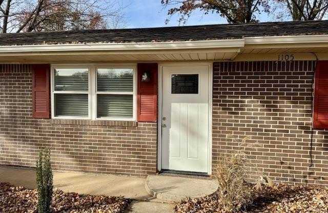 1105 Eubanks  ST