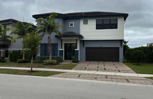 Photo of 8775 Nw 159th St