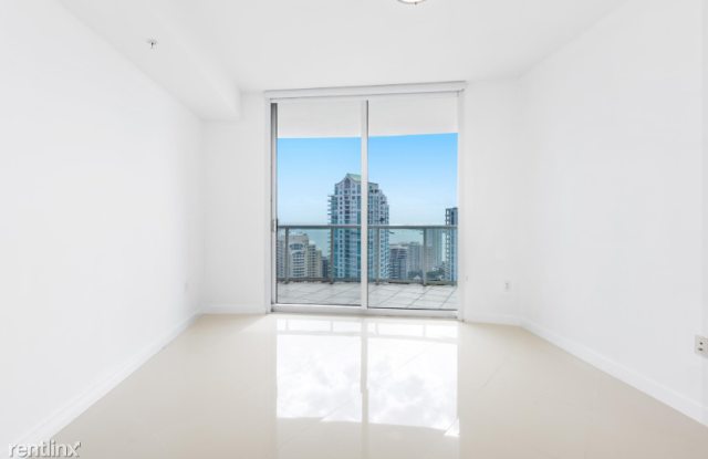 Aston Martin Residences