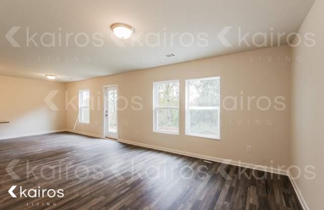 270 Christopher Street