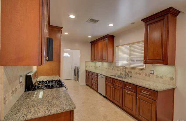 Photo of 1367 East Windsor Road