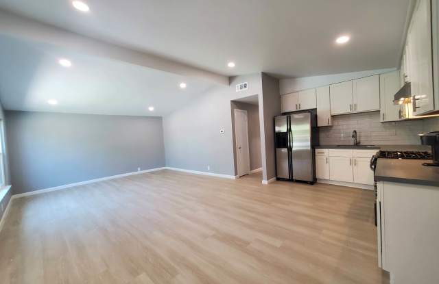 1913 San Vincente Drive