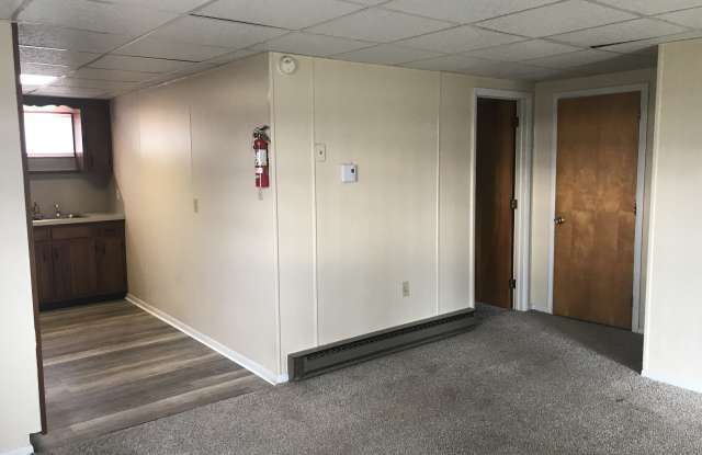 611 Lincoln Way West, Apt I