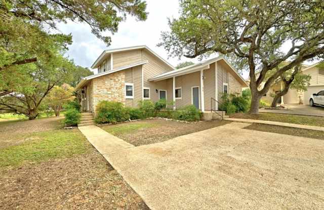 Nestled in the Heart of Golf Course in Woodcreek