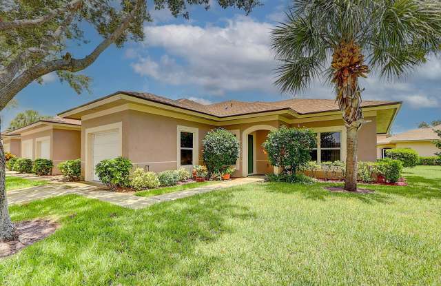 1858 Pelican Drive unit: 2