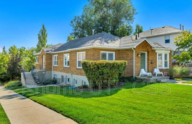 288 E 10th Ave APT#2