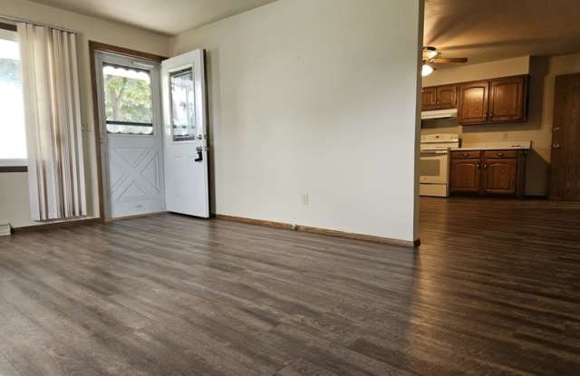 417 South Matthias Street