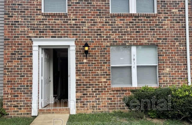 7934 Clovertree Court