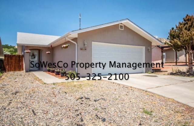 3 Bedroom 2 Bath 2 Car Garage in Bloomfield