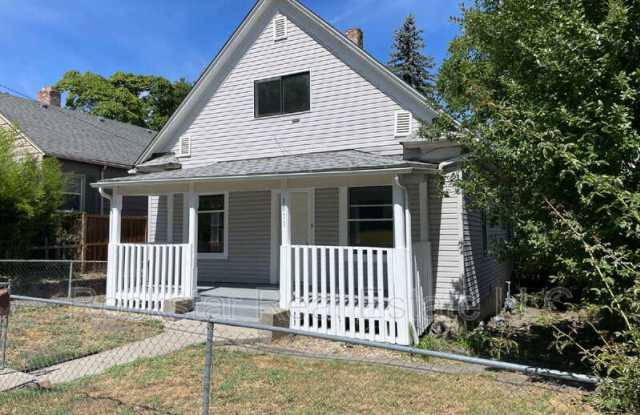 1011 E 12th Ave