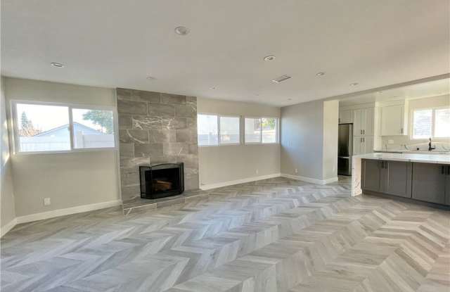 22710 Saticoy Street