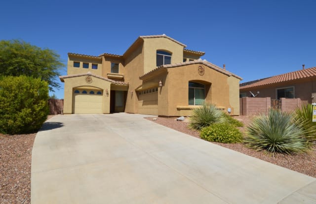 2705 E Scenic Overlook Place - 2705 East Scenic Overlook Place, Oro Valley, AZ 85755