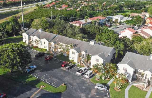 Photo of 805 N Franklin Ave