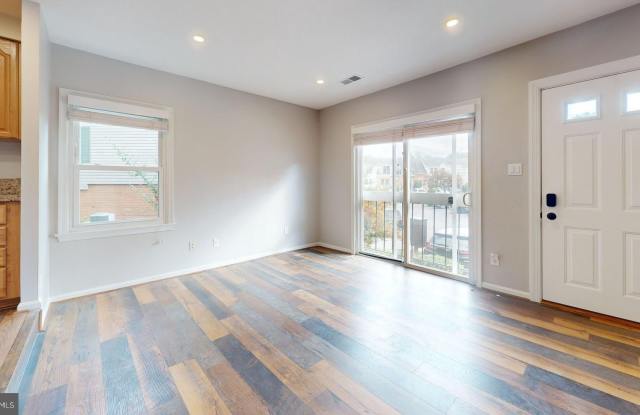 134 N BEDFORD Street unit: B