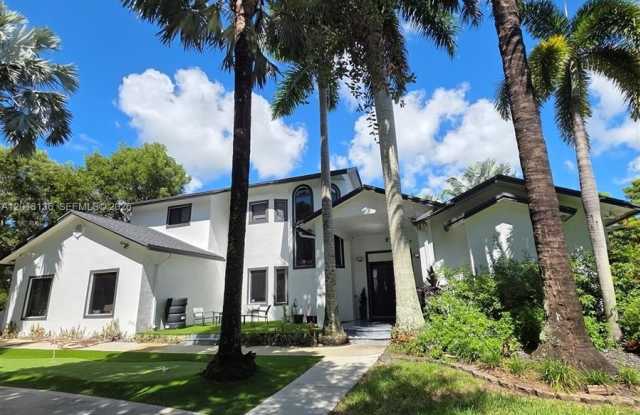 3801 NW 97th Ave
