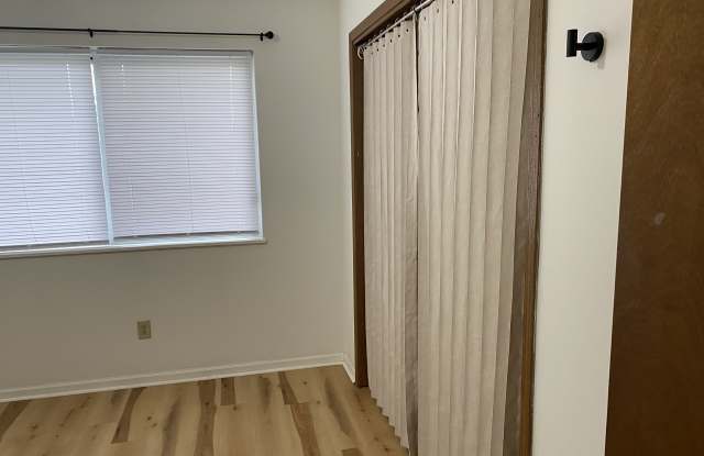 13098 Westland Court - 1